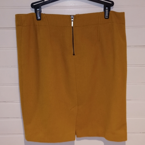 Vintage Dalia Collection Wool Mini Skirt - Picture 2 of 5